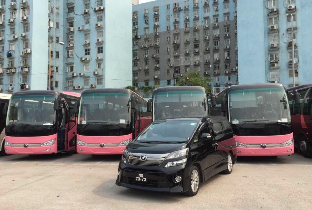 Macau 7 Seater Coach